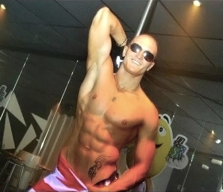 Stripteaseur anniversaire Rouen